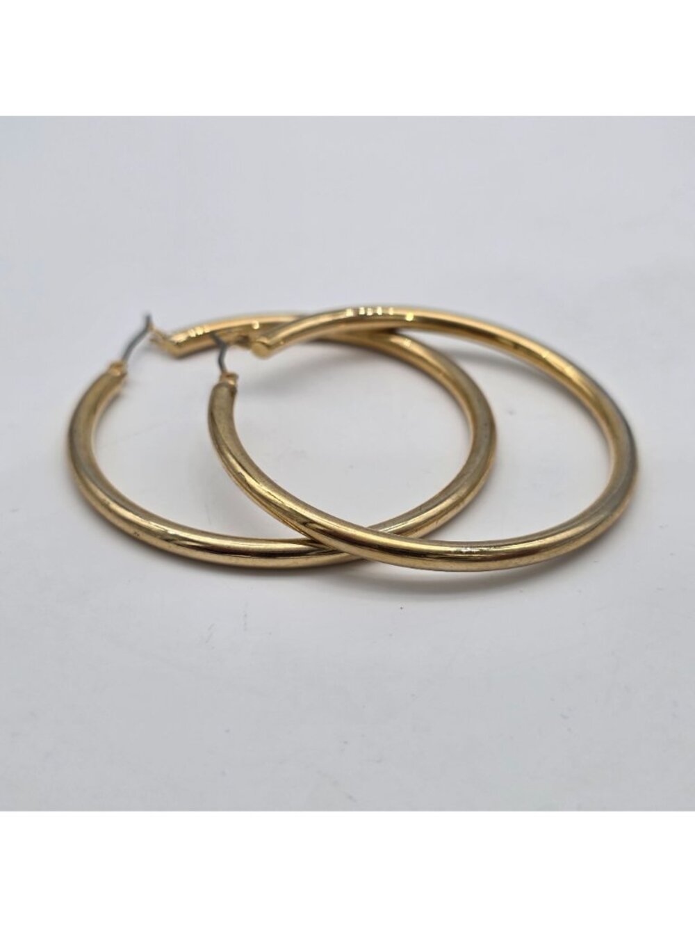 Gold-Tone Medium Hoop Earrings Classic Style For Women - Picture 2 of 4
